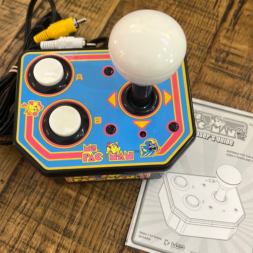MS. PAC MAN Plug and Play Game NWOT